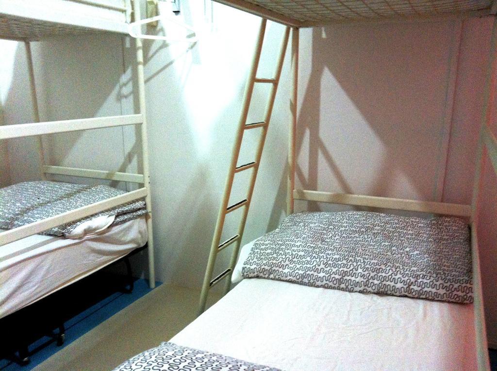 Drop Inn Singapore Rom bilde